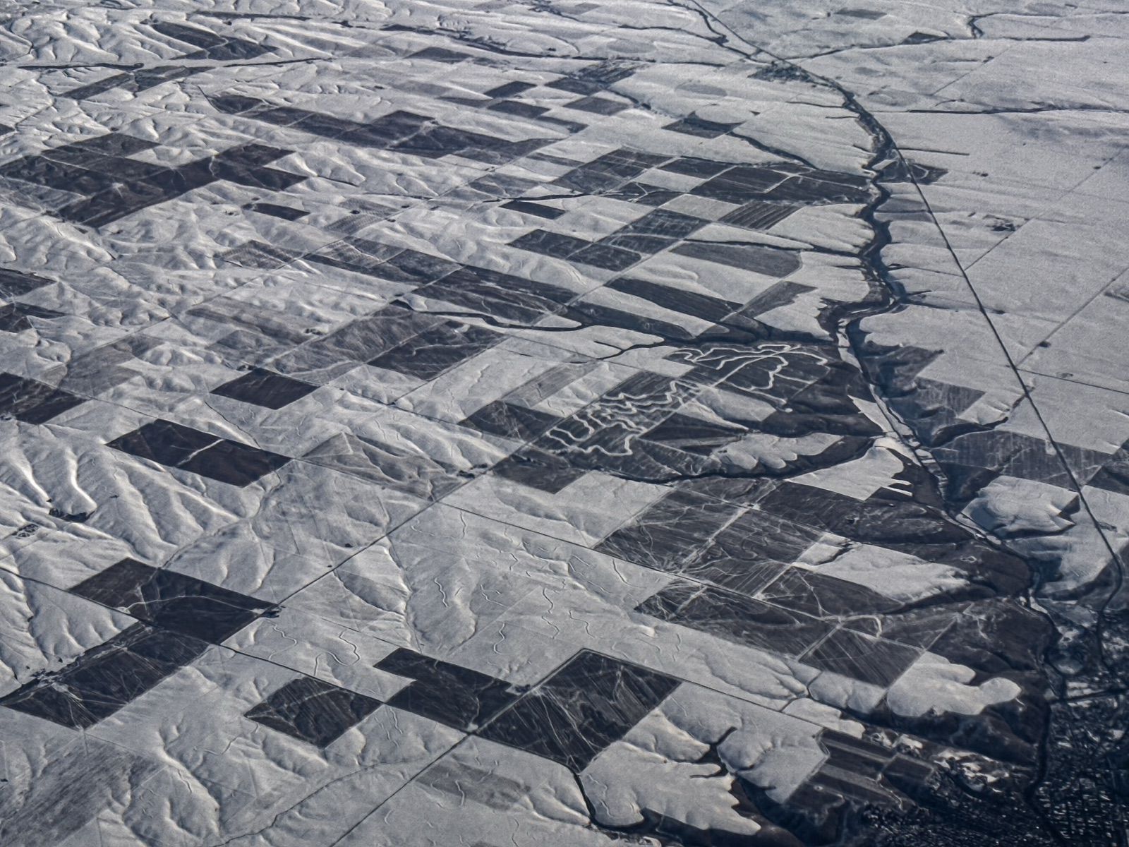 Snow-covered landscape stretching to the horizon